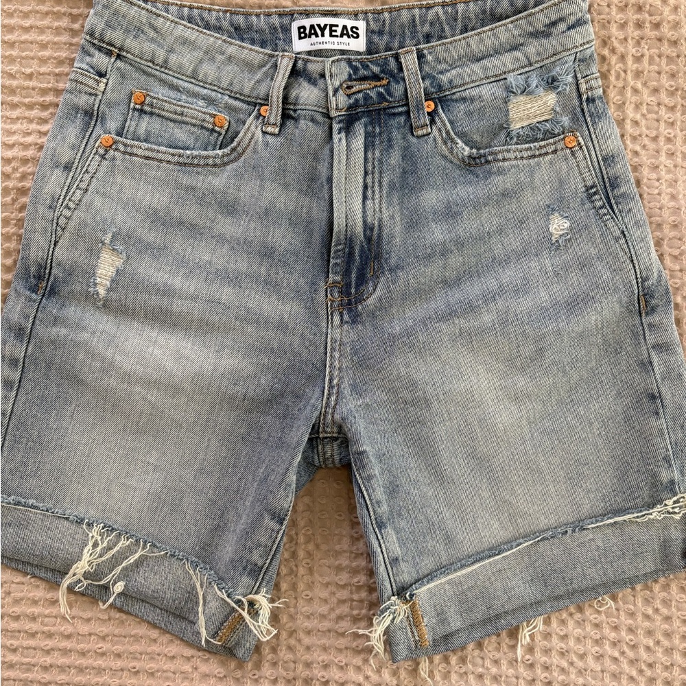 Never Worn Bayeas Women's Distressed Denim Shorts - Gray